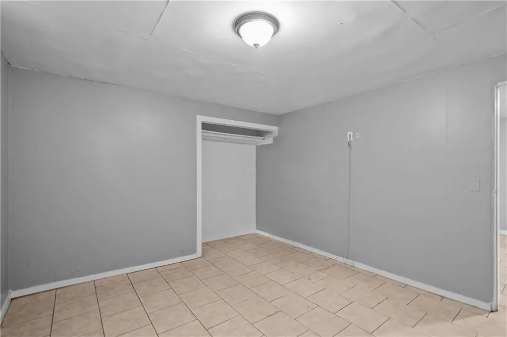 6 Blaine Street Johnston RI 02919