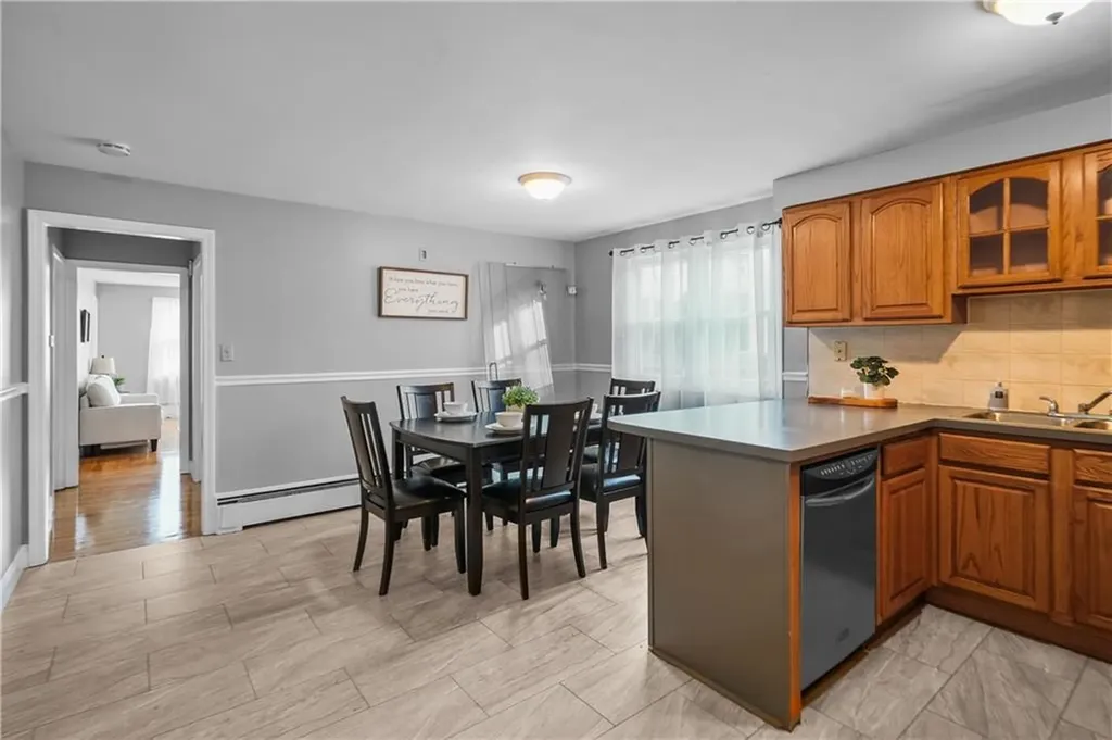 6 Blaine Street Johnston RI 02919