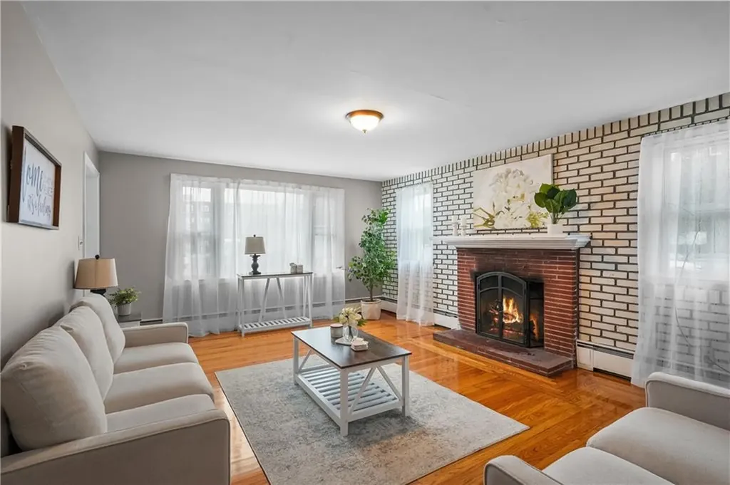 6 Blaine Street Johnston RI 02919