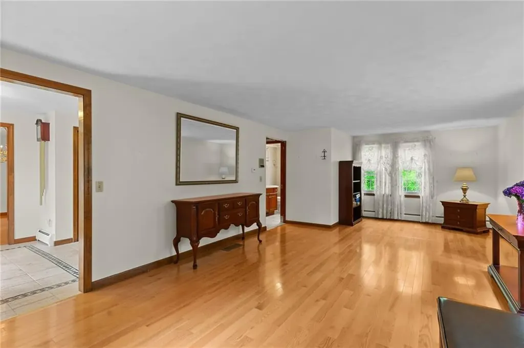 4 Plum Tree Lane Coventry RI 02816