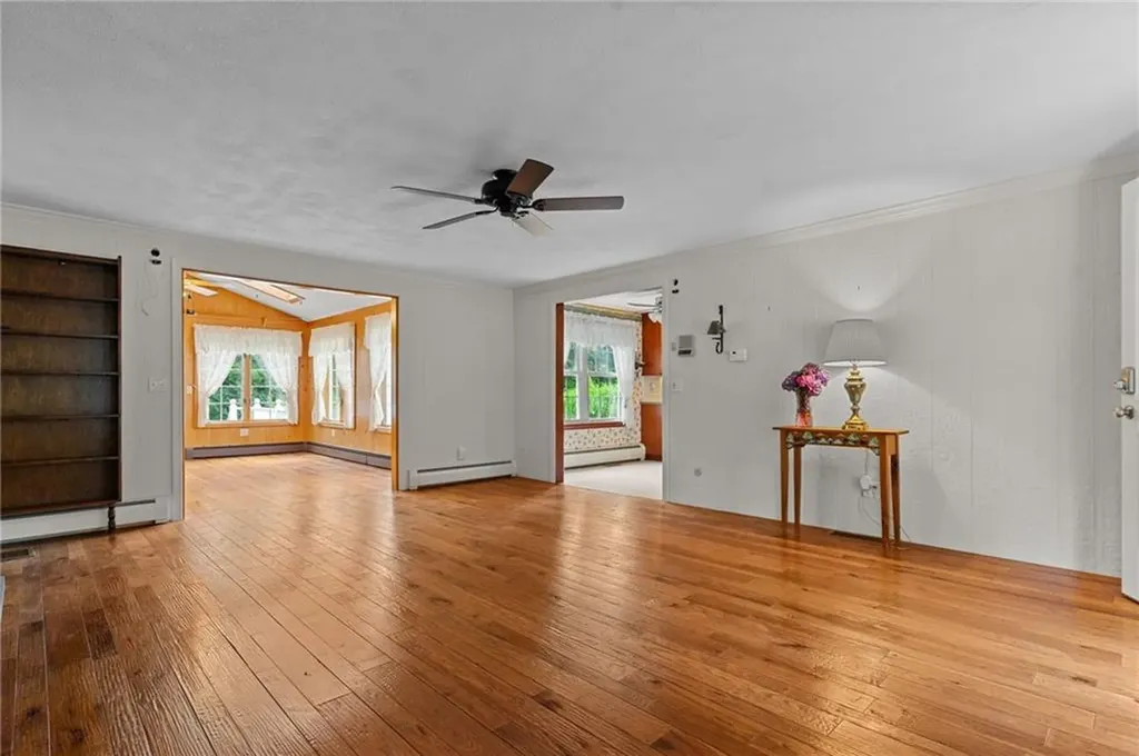 4 Plum Tree Lane Coventry RI 02816