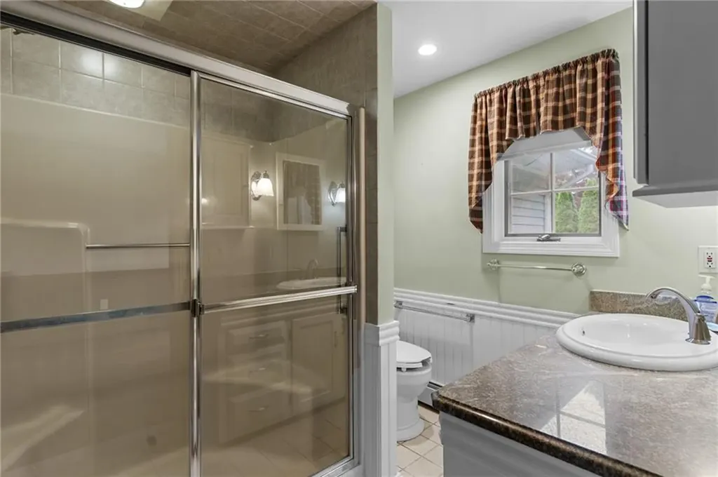 4 Plum Tree Lane Coventry RI 02816
