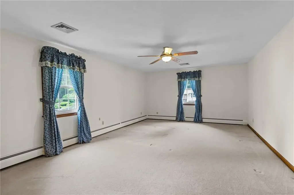 4 Plum Tree Lane Coventry RI 02816