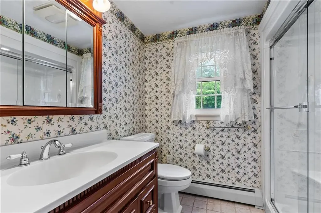 4 Plum Tree Lane Coventry RI 02816