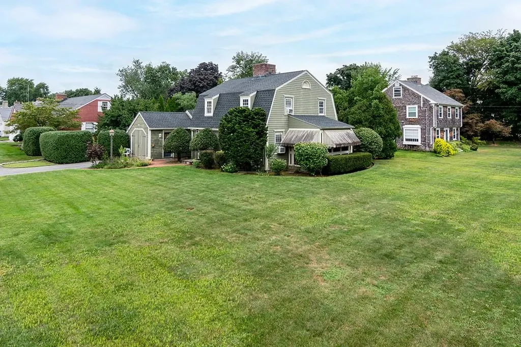 78 Westfield Road Warwick RI 02888