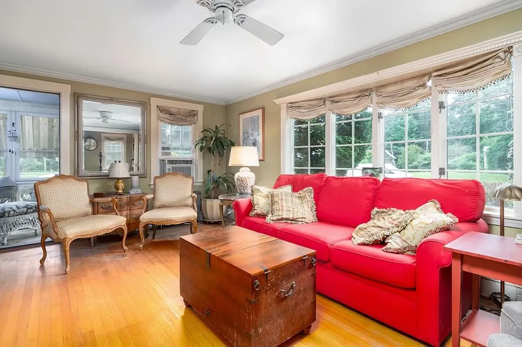 78 Westfield Road Warwick RI 02888