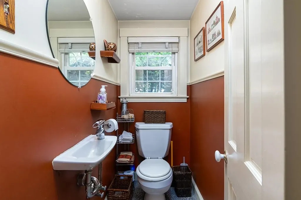 78 Westfield Road Warwick RI 02888