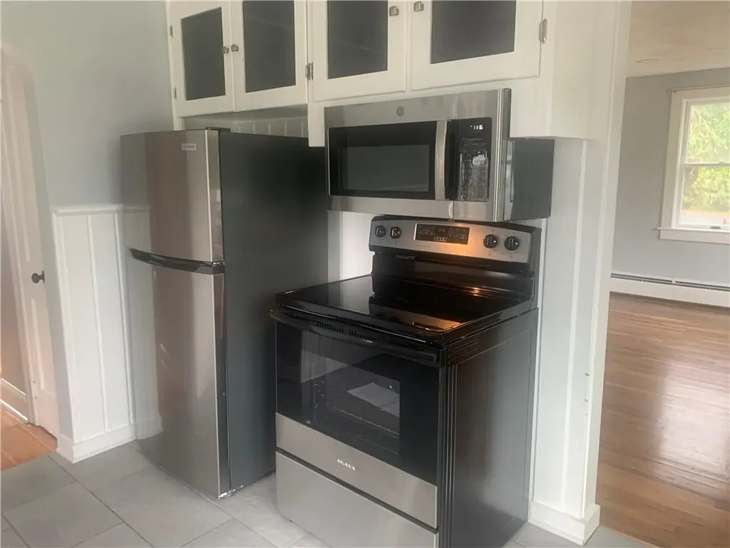 240 Knotty Oak Road Coventry RI 02816