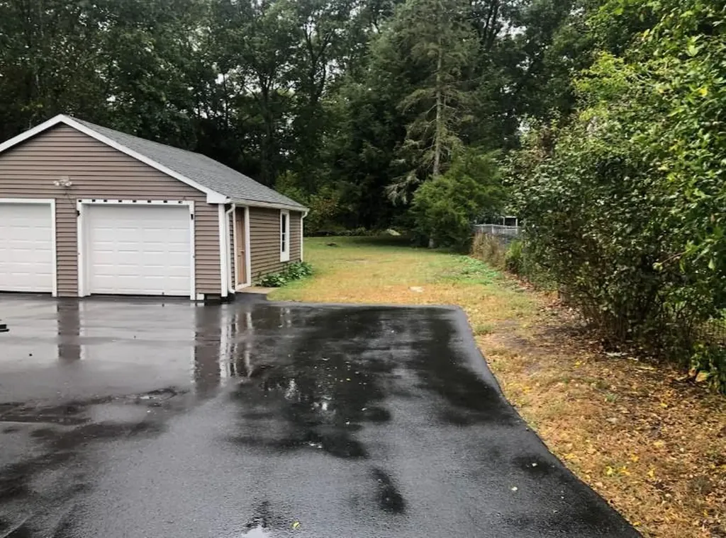240 Knotty Oak Road Coventry RI 02816
