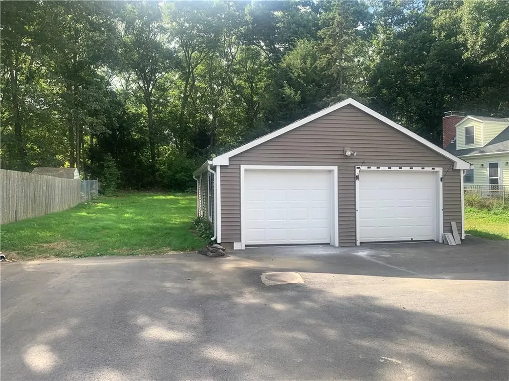 240 Knotty Oak Road Coventry RI 02816