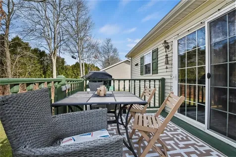 101 Lark Lane Tiverton RI 02878