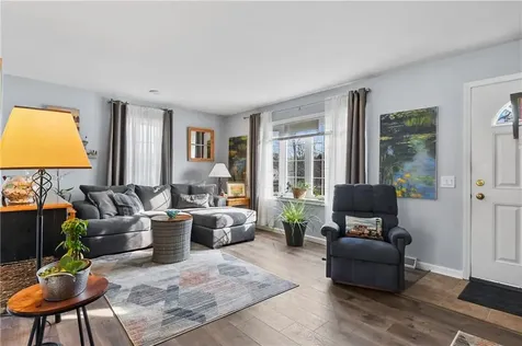 101 Lark Lane Tiverton RI 02878