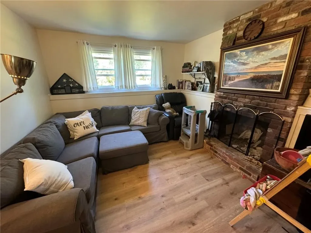 906 Mitchells Lane Middletown RI 02842