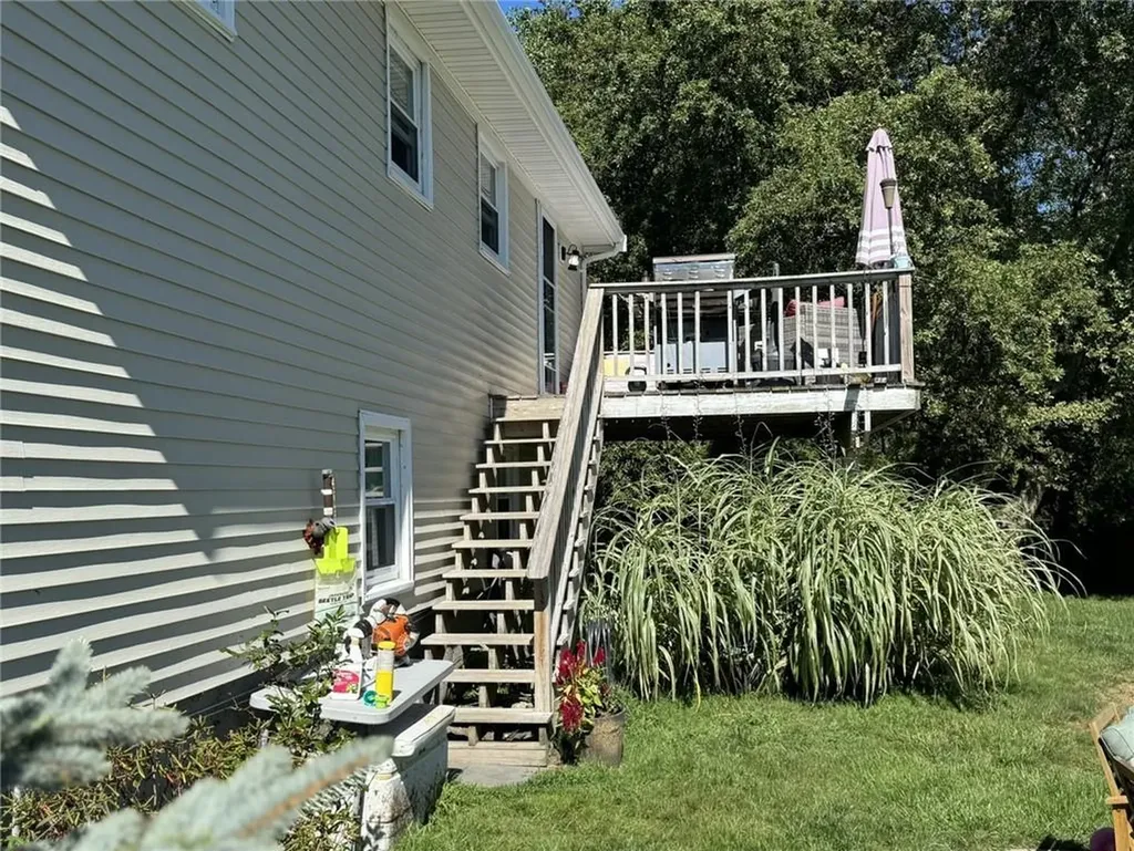906 Mitchells Lane Middletown RI 02842