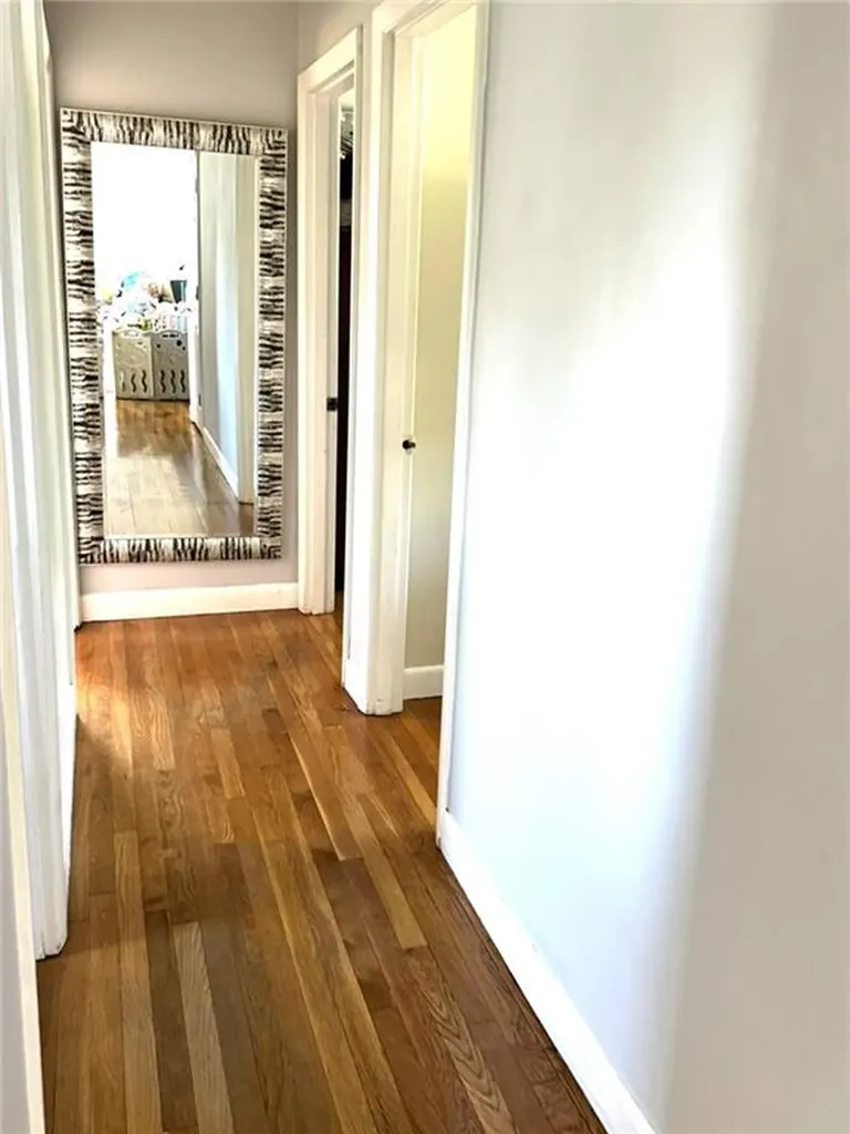 906 Mitchells Lane Middletown RI 02842