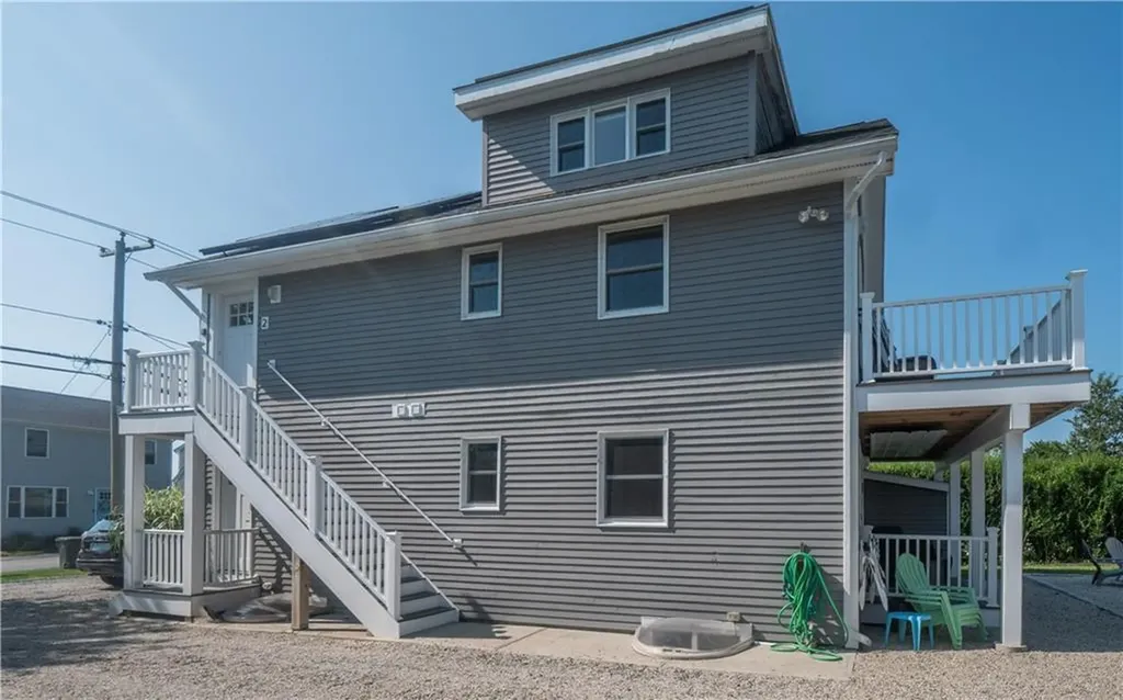 90 Wolcott Avenue Middletown RI 02842