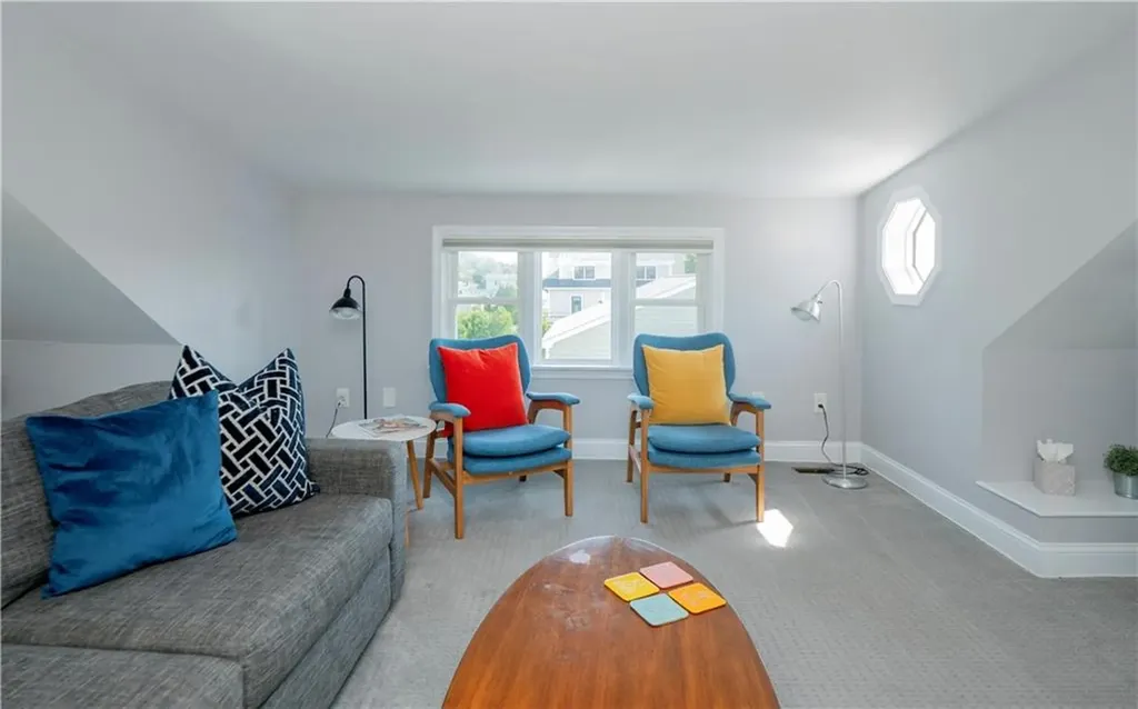 90 Wolcott Avenue Middletown RI 02842