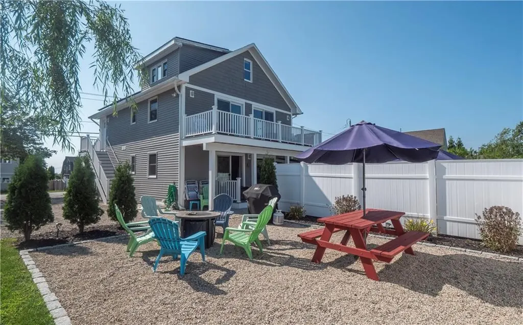 90 Wolcott Avenue Middletown RI 02842