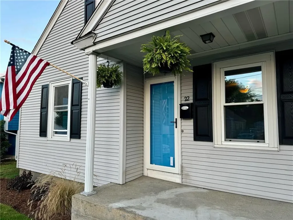 22 Appleton Street Cranston RI 02910