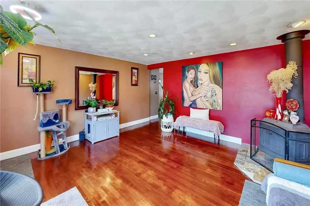 45 Prentice Avenue Pawtucket RI 02860
