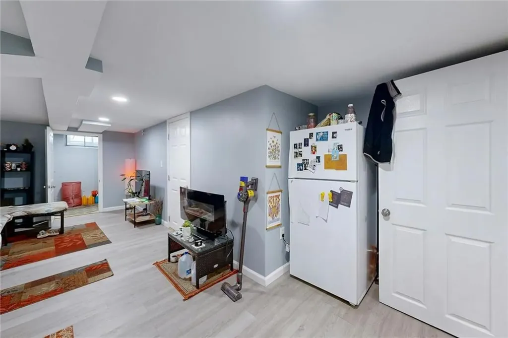 45 Prentice Avenue Pawtucket RI 02860