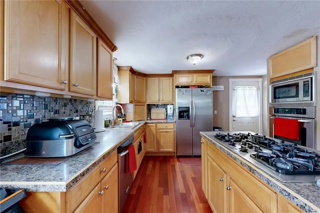 45 Prentice Avenue Pawtucket RI 02860