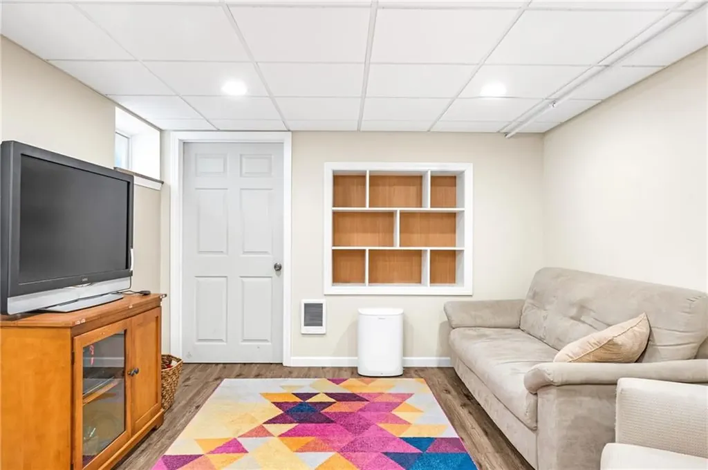 40 Zella Street Providence RI 02908