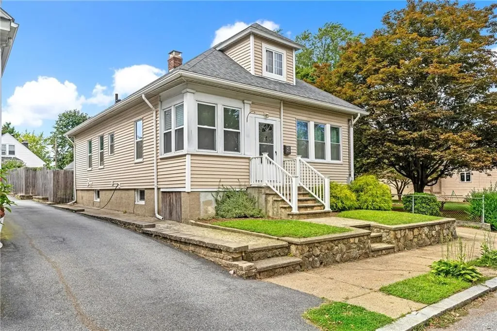40 Zella Street Providence RI 02908