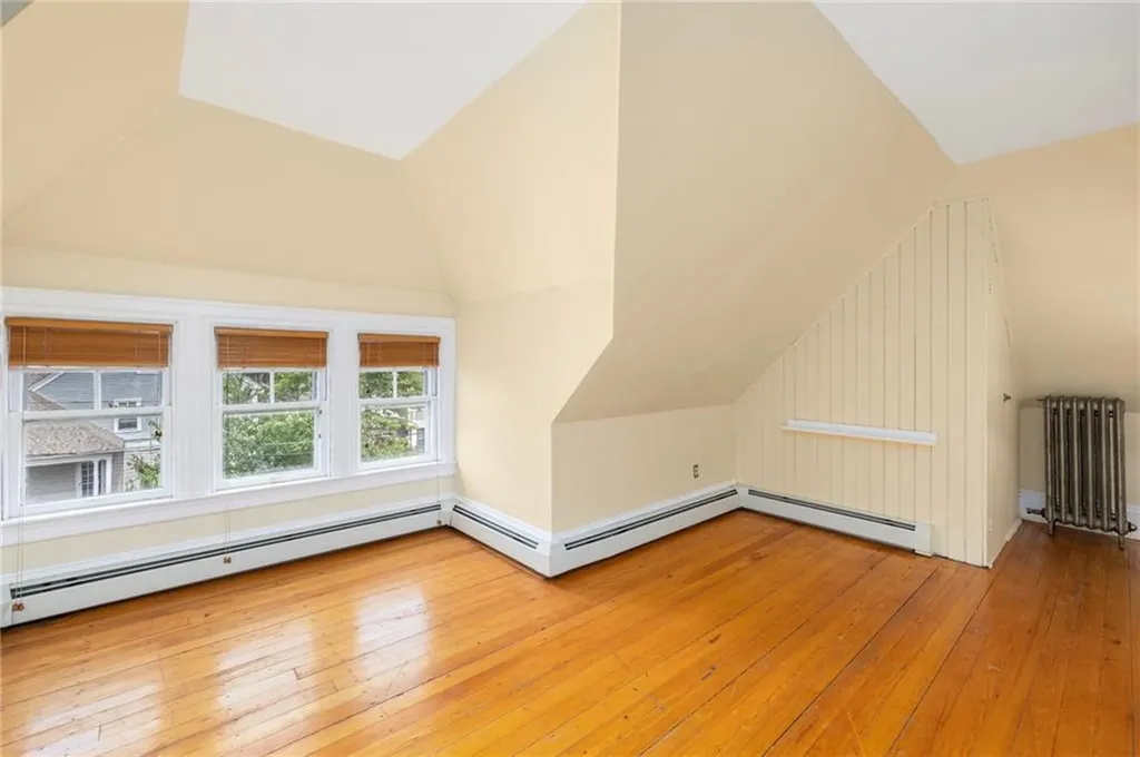 71 Irving Avenue Providence RI 02906