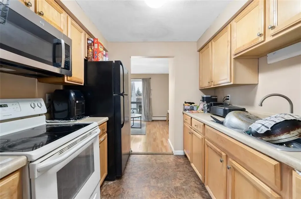 9 Notre Dame Street Central Falls RI 02863