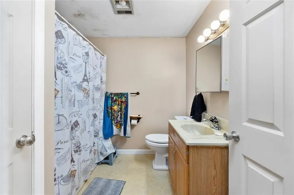9 Notre Dame Street Central Falls RI 02863