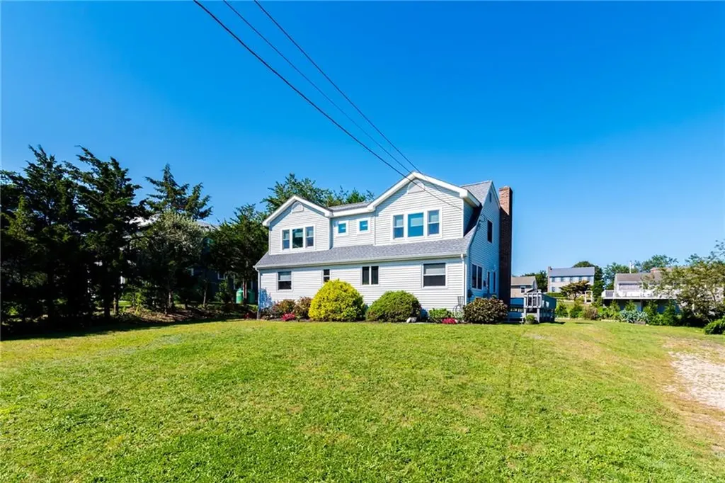 26 Clifford Drive Westerly RI 02891