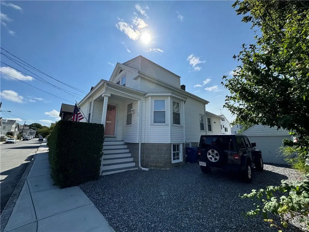49 Connection Street Newport RI 02840