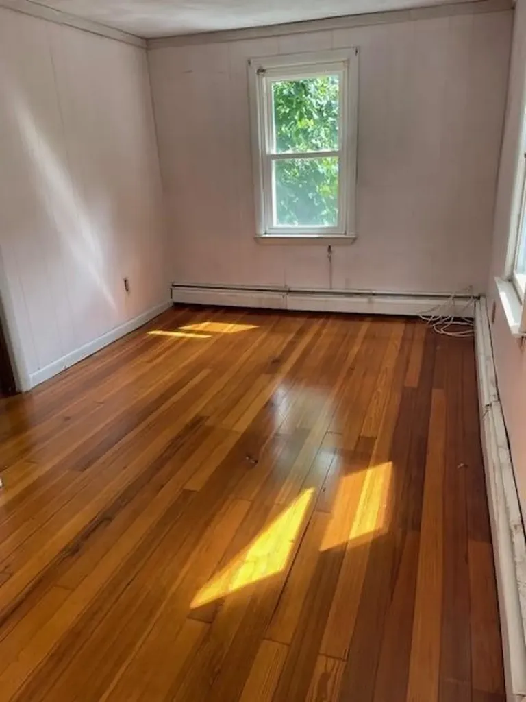 7 Pevear Avenue Warwick RI 02886