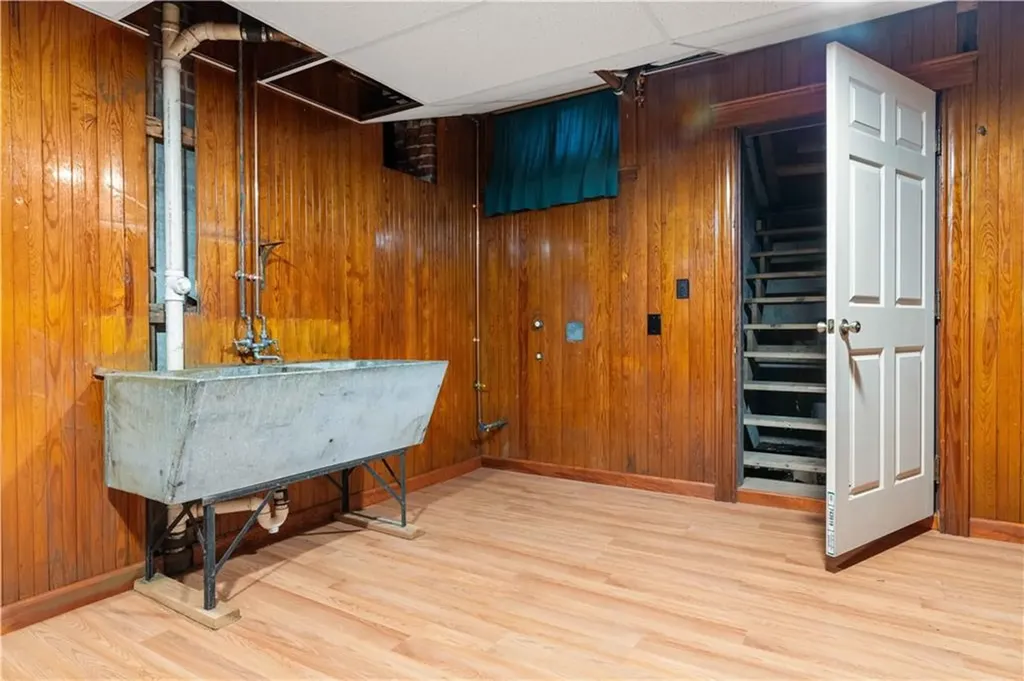 503 Woodland Road Woonsocket RI 02895