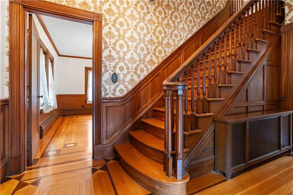 503 Woodland Road Woonsocket RI 02895