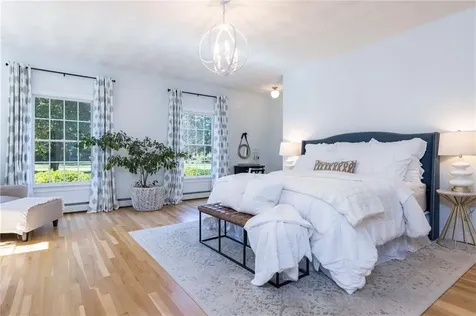 396 Congdon Drive South Kingstown RI 02879