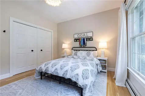 396 Congdon Drive South Kingstown RI 02879