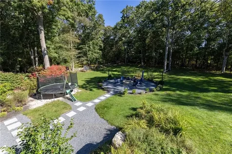 396 Congdon Drive South Kingstown RI 02879