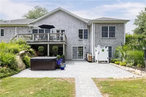 396 Congdon Drive South Kingstown RI 02879