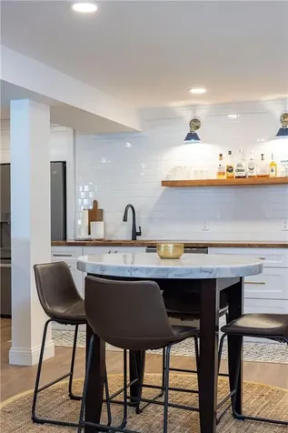 396 Congdon Drive South Kingstown RI 02879