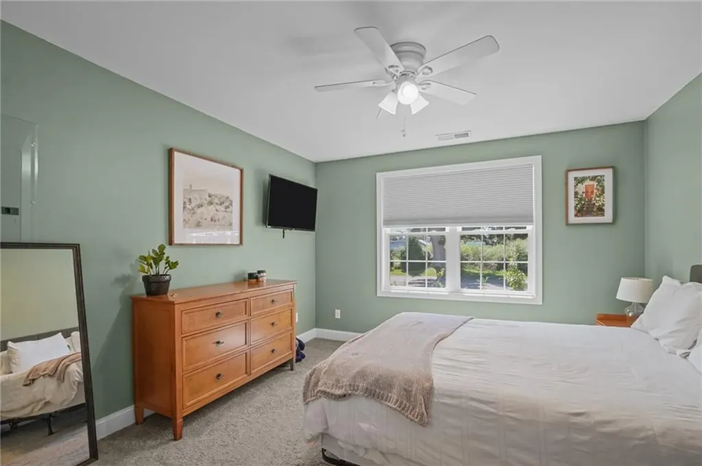 21 Otis Street Warwick RI 02889