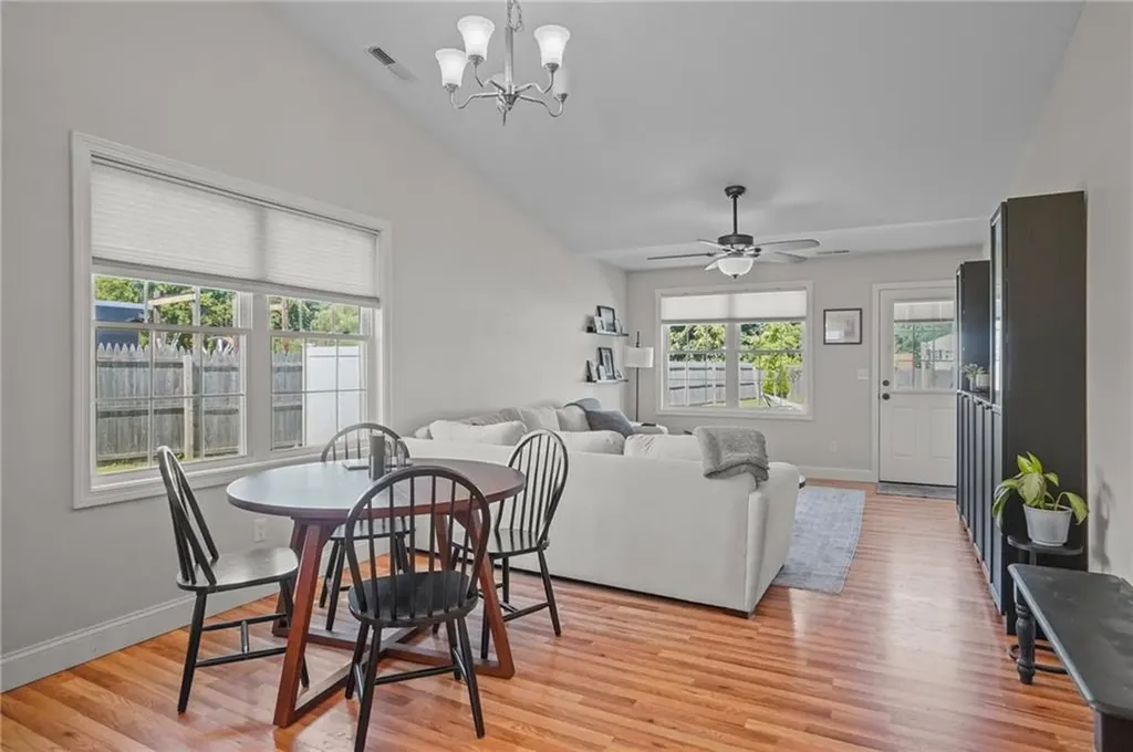 21 Otis Street Warwick RI 02889