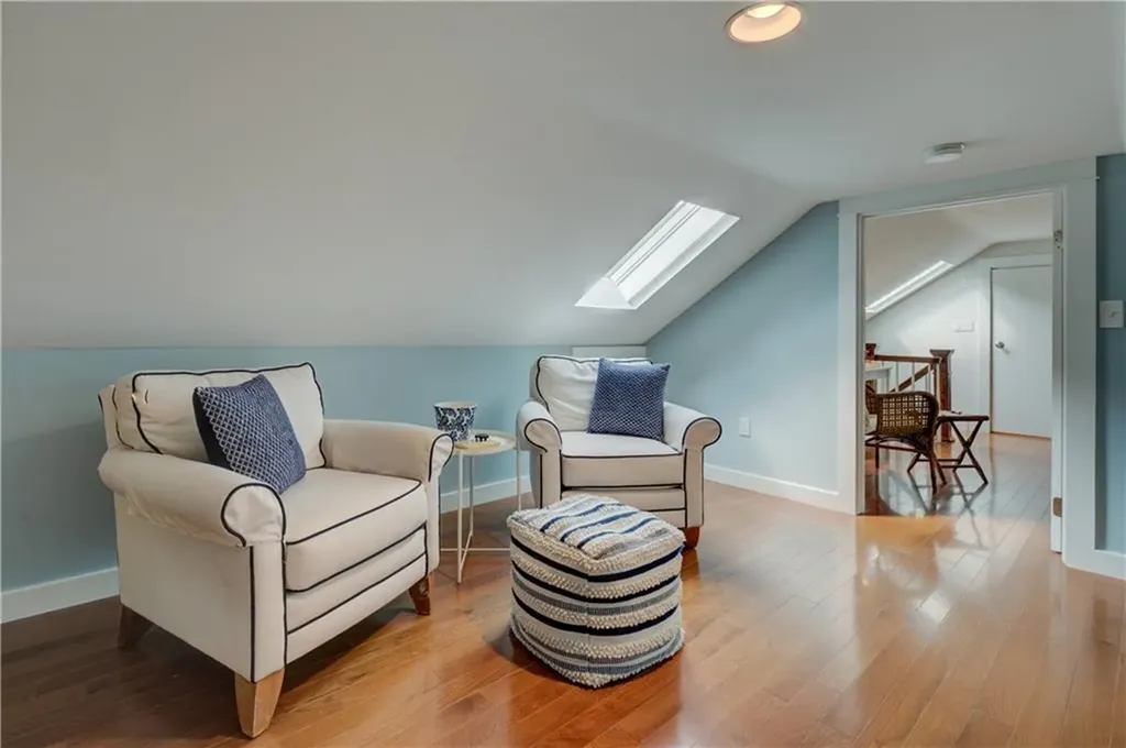 11 Richard Street Barrington RI 02806