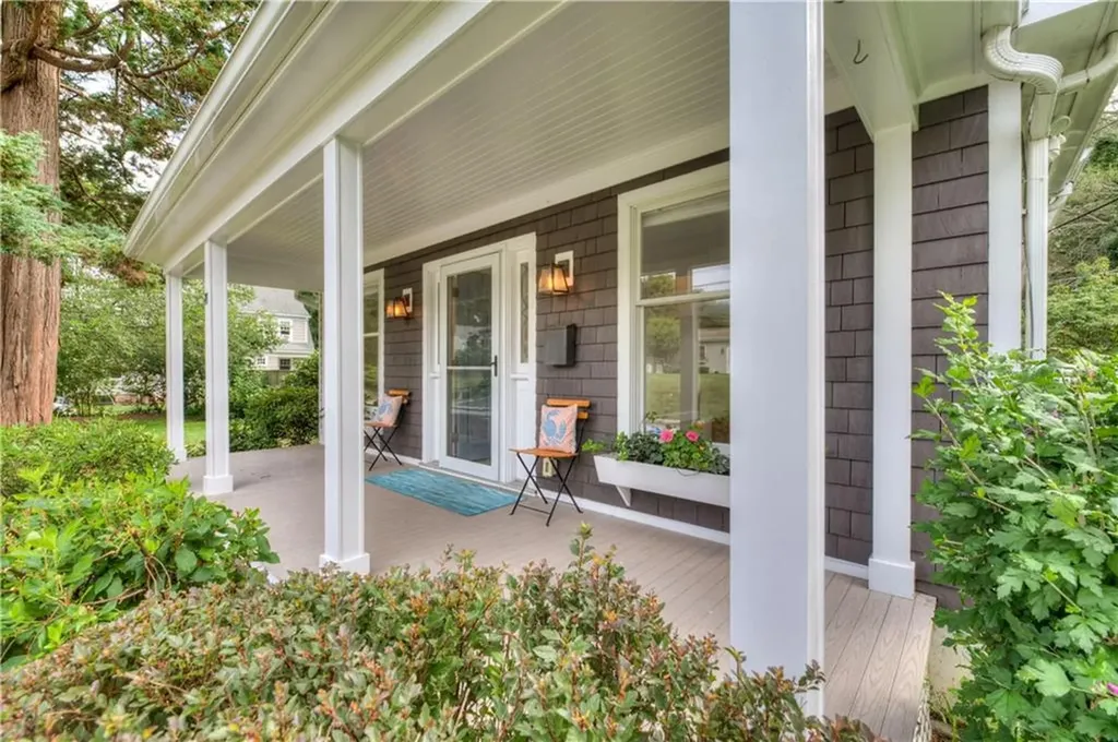11 Richard Street Barrington RI 02806
