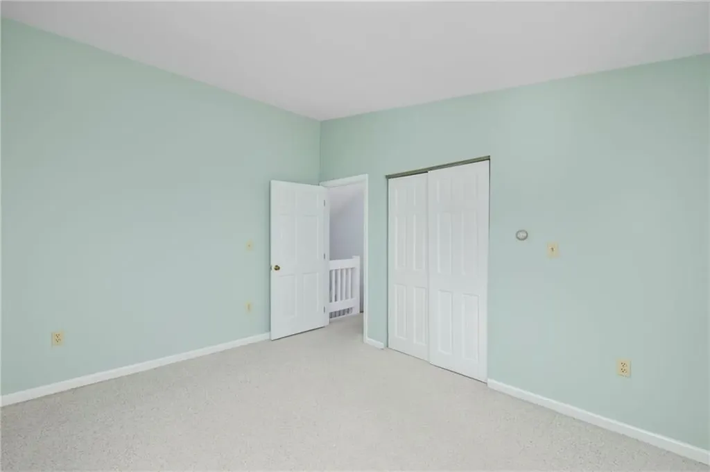 79 Boyce Avenue Barrington RI 02806