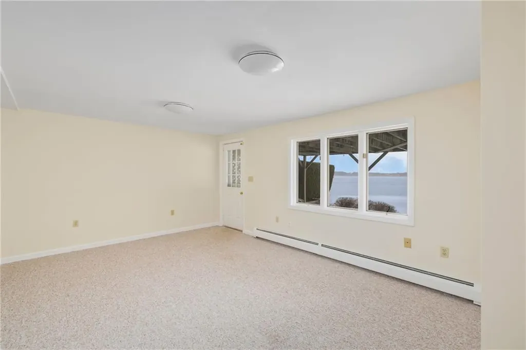 79 Boyce Avenue Barrington RI 02806