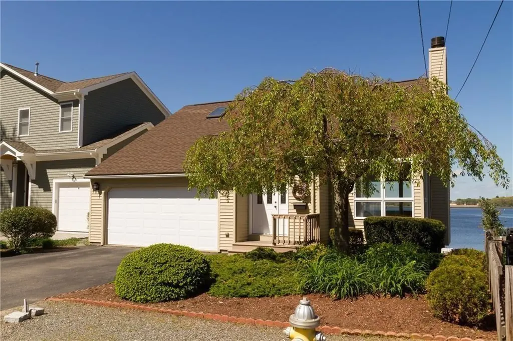 79 Boyce Avenue Barrington RI 02806