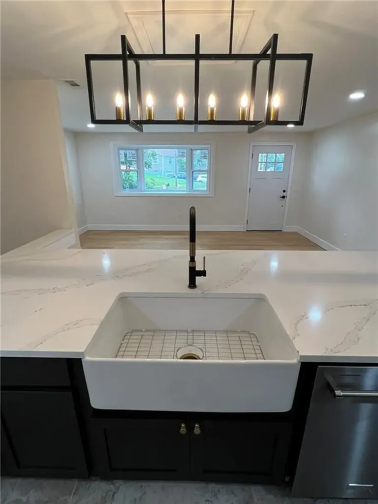 40 Deerfield Drive West Warwick RI 02893