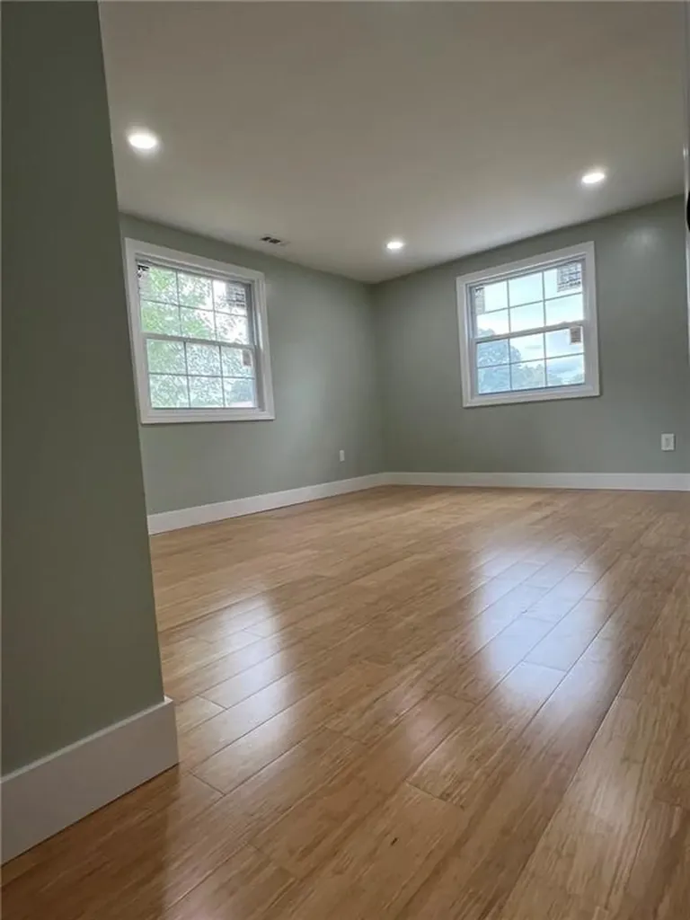40 Deerfield Drive West Warwick RI 02893